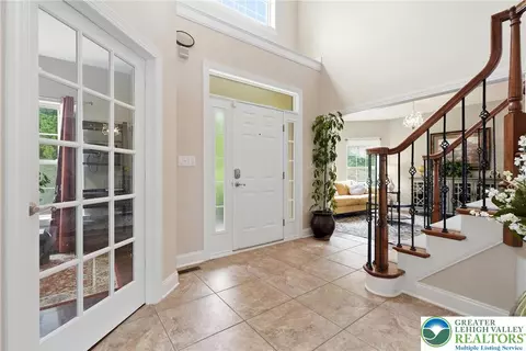 Entry Way - 245 E Dell Rd, Bath, PA 18014 photo 2 of 9
