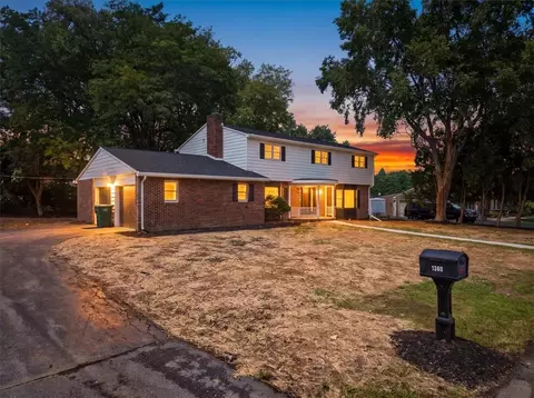 1360 Dorney Ave, Allentown, PA 18103