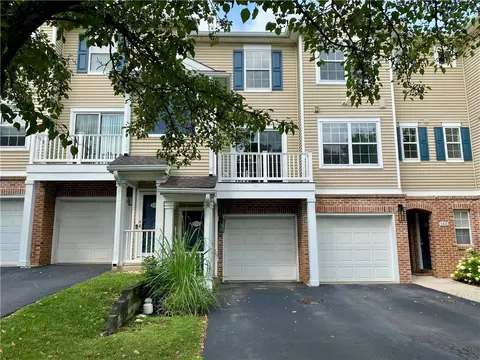 856 Nittany Ct #C856, Allentown, PA 18104
