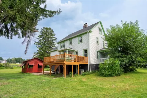 Exterior - 665 Point Phillips Rd, Bath, PA 18014 photo 13 of 23