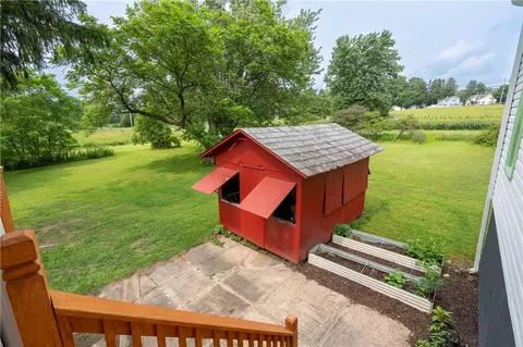 Exterior - 665 Point Phillips Rd, Bath, PA 18014 photo 9 of 23