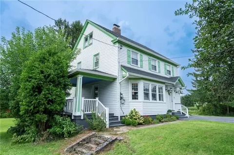 Exterior - 665 Point Phillips Rd, Bath, PA 18014 photo 3 of 23
