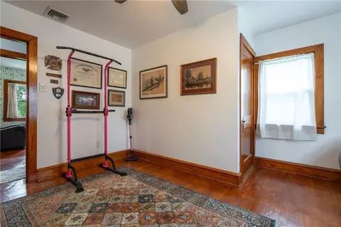 Entry Way - 665 Point Phillips Rd, Bath, PA 18014 photo 6 of 7