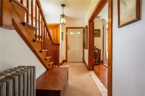 Entry Way - 665 Point Phillips Rd, Bath, PA 18014 photo 5 of 7