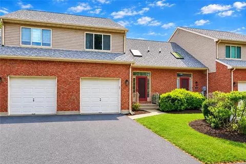3 Winfield Ct, Palmer Township, PA 18045