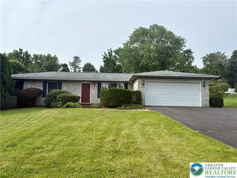 3200 Churchview Rd, Coopersburg, PA 18036