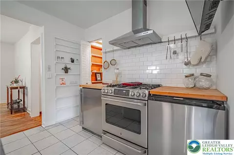 Kitchen - 229 E Wall St, Bethlehem, PA 18018 photo 5 of 6