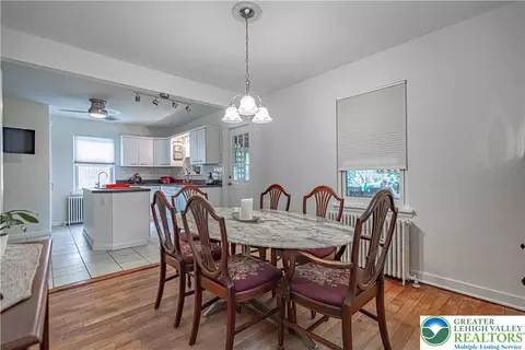 Dining - 229 E Wall St, Bethlehem, PA 18018 photo 1 of 2