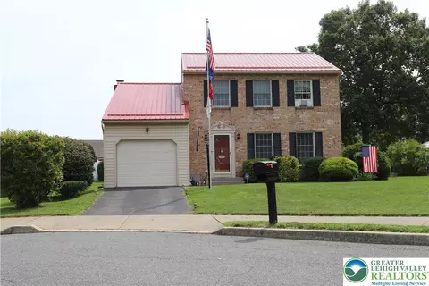3514 White Oak Cir, Bethlehem, PA 18017