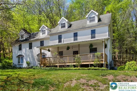 1841 Twin Pine Rd, Stroudsburg, PA 18360