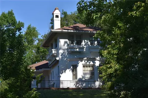 235 Bella Vista Dr, Bethlehem, PA 18017