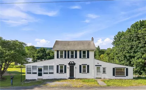 7987 Allemaengel Rd, New Tripoli, PA 18066