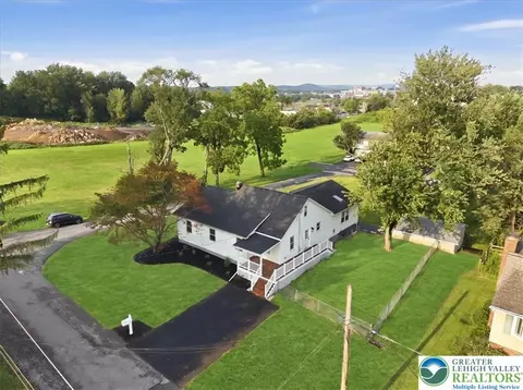 301 S Watson St, Palmer Township, PA 18045