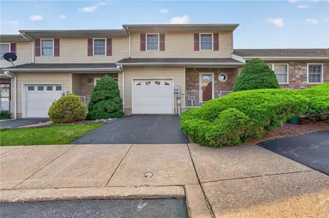5 Monmouth Ct, Forks Twp, PA 18040