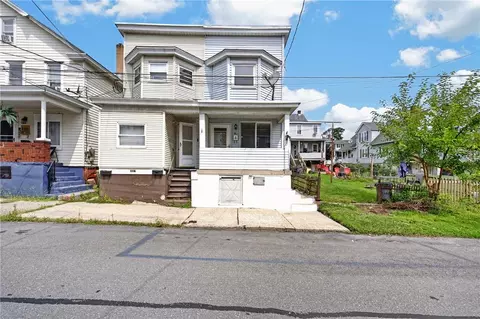 118 E Amidon St, Summit Hill, PA 18250