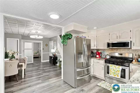 Kitchen - 763 5th St, Fullerton, PA 18052 photo 2 of 6