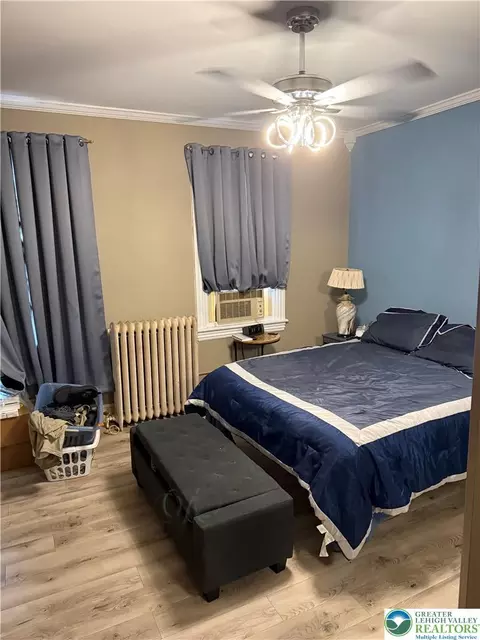 Bedroom - 56 E Goepp St, Bethlehem, PA 18018 photo 2 of 3