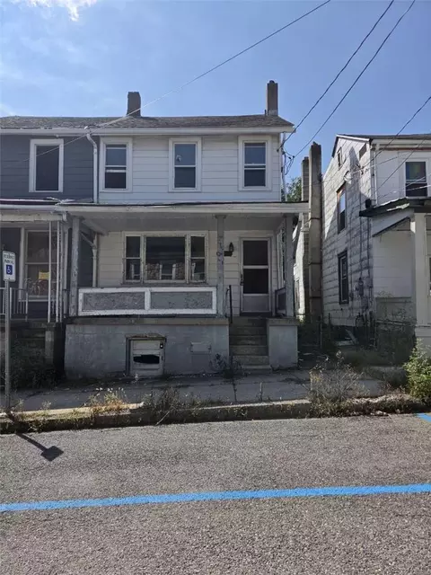 148 Penn St, Tamaqua, PA 18252