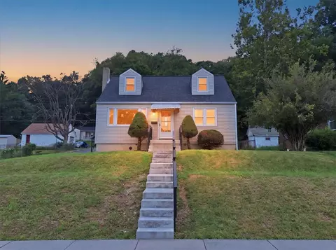 227 E Cumberland St, Allentown, PA 18103