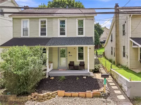 3456 Franklin St, Slatington, PA 18080