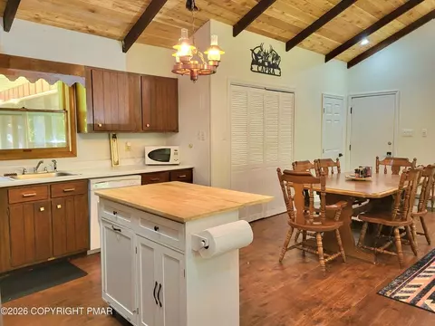 Kitchen - 8 Wolf Way, White Haven, PA 18661 photo 1 of 3