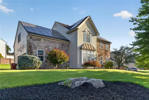 4205 Shadowstone Dr, Easton, PA 18040