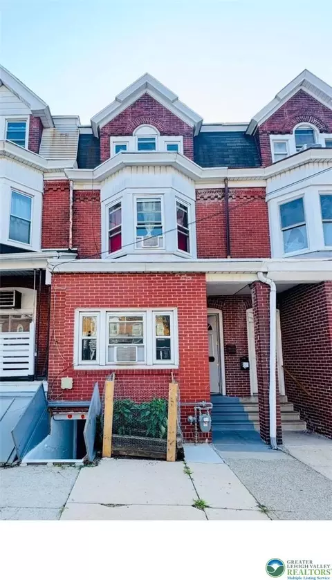 824 N 5th St, Allentown, PA 18102