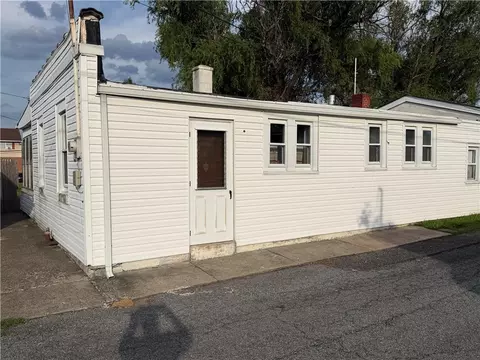 1226 S 9th St, Allentown, PA 18103