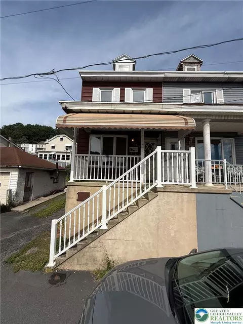 410 Jones St, Minersville, PA 17954