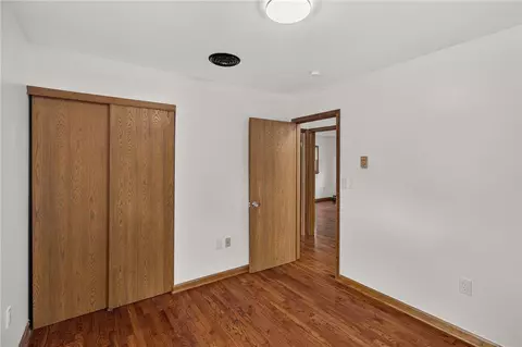 Bedroom - 1434 E 6th St, Bethlehem City, PA 18020 photo 3 of 12