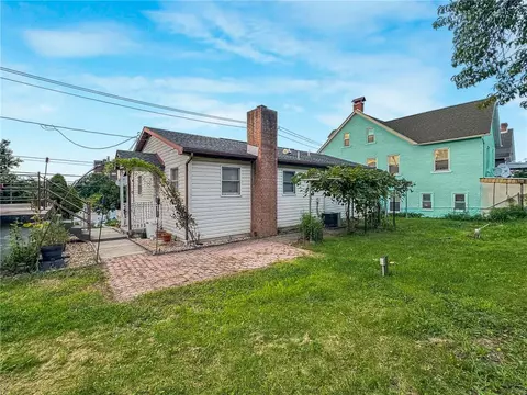 Exterior - 1434 E 6th St, Bethlehem City, PA 18020 photo 9 of 24