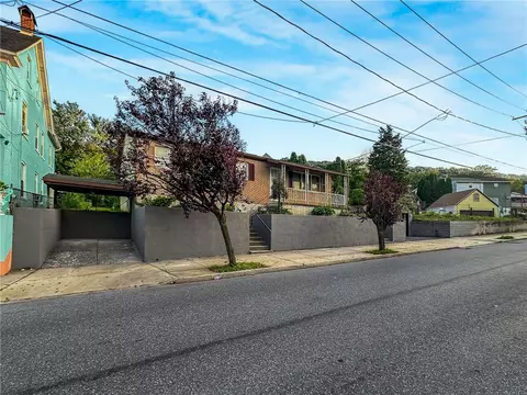 Exterior - 1434 E 6th St, Bethlehem City, PA 18020 photo 3 of 24