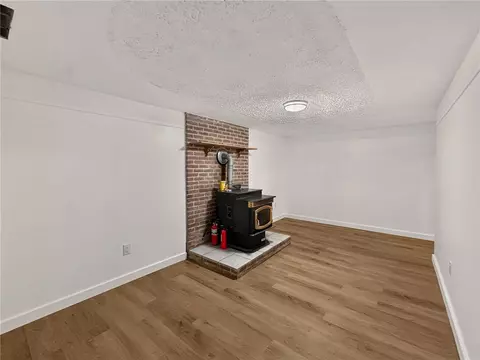 Living - 1434 E 6th St, Bethlehem City, PA 18020 photo 5 of 7