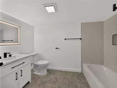 Bath - 1434 E 6th St, Bethlehem City, PA 18020 photo 4 of 5