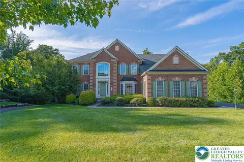 1856 Buttonwood Ln, Quakertown, PA 18951