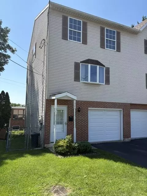 1902 W Walnut St, Allentown City, PA 18102