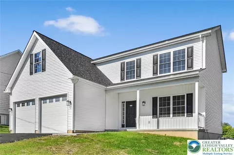 312 Stone Aly, Coplay, PA 18037
