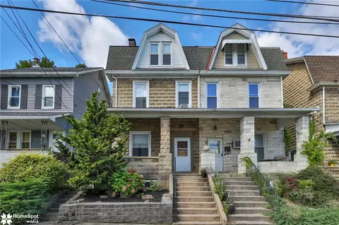 1060 Catasauqua Rd, Fullerton, PA 18052