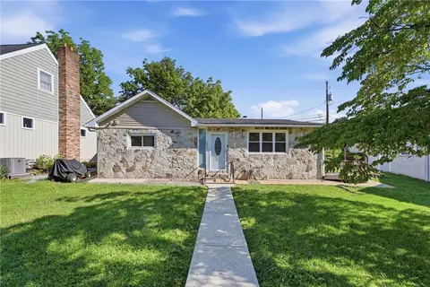 2375 Jennie Ave, Allentown, PA 18104