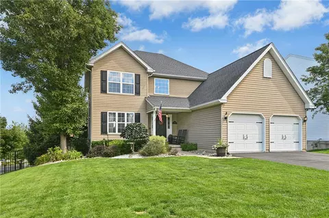 3743 Notch St, Macungie, PA 18062