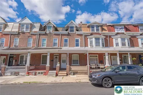 924 S 8th St, Allentown, PA 18103
