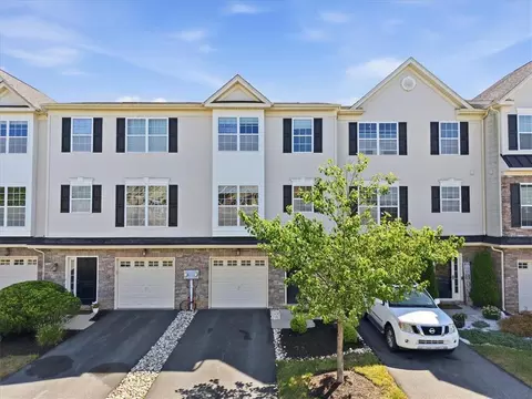 2624 Gila Dr, Easton, PA 18040