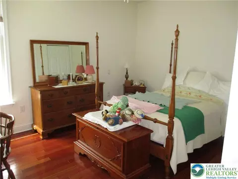 Bedroom - 1001 Honor Dr, Bethlehem, PA 18017 photo 3 of 4
