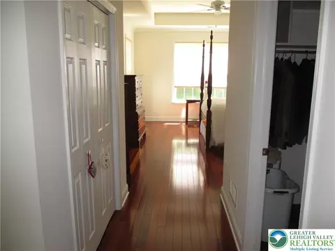 Entry Way - 1001 Honor Dr, Bethlehem, PA 18017 photo 4 of 5