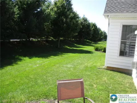 Exterior - 1001 Honor Dr, Bethlehem, PA 18017 photo 5 of 5