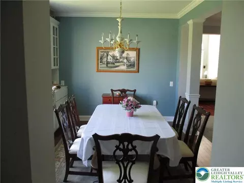 Dining - 1001 Honor Dr, Bethlehem, PA 18017 photo 1 of 1