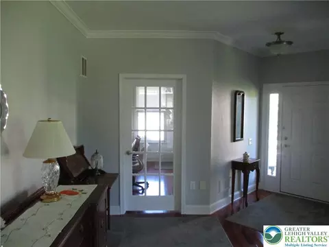 Entry Way - 1001 Honor Dr, Bethlehem, PA 18017 photo 3 of 5