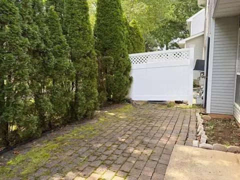 Exterior - 1908 Pine Ct, Hellertown, PA 18055 photo 3 of 7