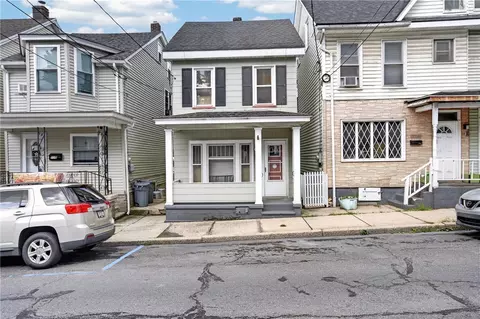112 Pitt St, Tamaqua, PA 18252