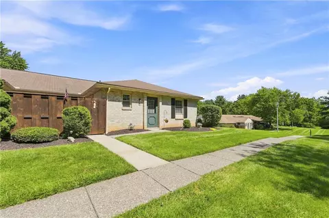 3032 Aronimink Pl, Macungie, PA 18062